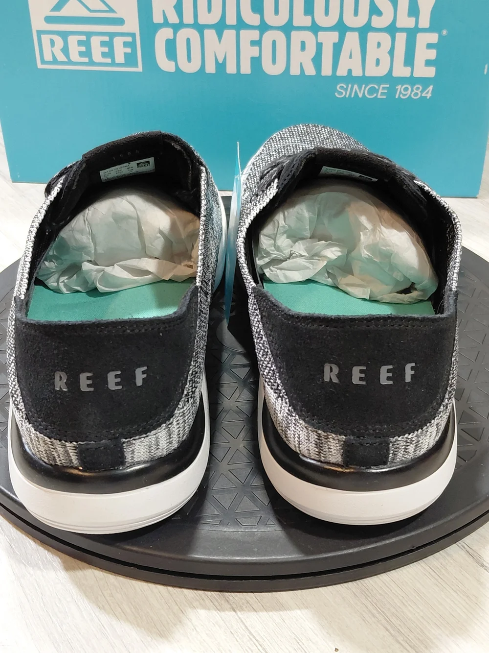 NWT Reef Men Swell Sole Gray Knit Casual Sneakers - Ridiculously Comfortable M9